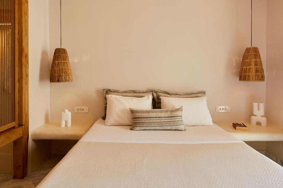 Hermes Hotel คามารี ภายนอก รูปภาพ